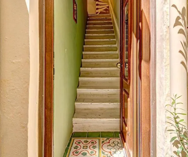 Passaggio 3* Corfu (city)
