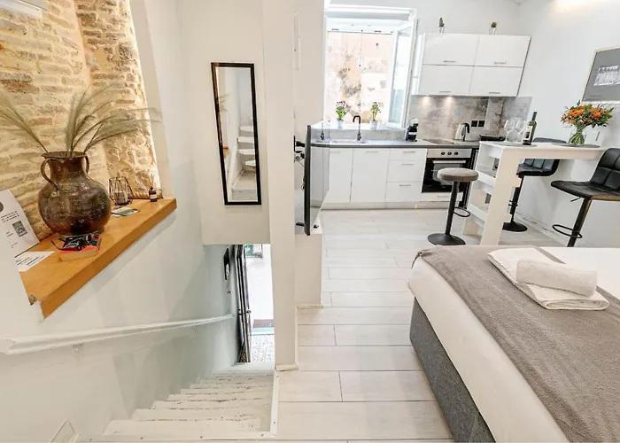 בית הארחה Passaggio 3*