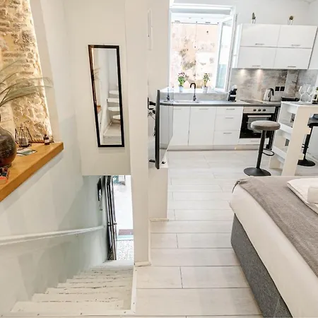 Guest house Passaggio 3*